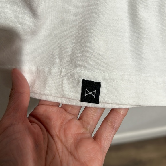 No Hours T-shirt NWOT - Picture 4 of 5